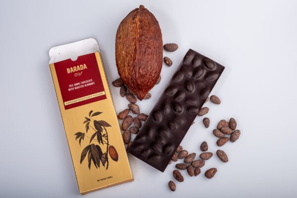 70% Dark chocolate with roasted almond. 100g - Image 3